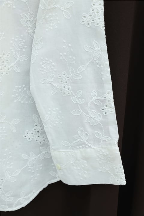 Fistolu Oval Kesim Düğmeli Vual Gömlek -Beyaz-Gömlek-364-5206-R02