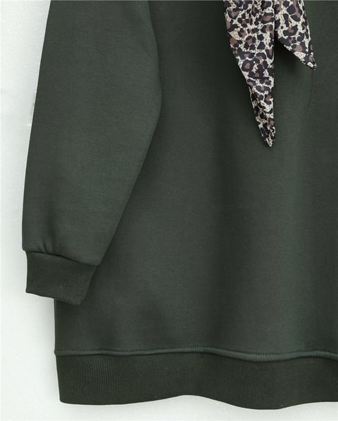 Fularlı Leopar Armalı 3 İplik Sweat -Haki-Sweatshirt-349-5288-R05
