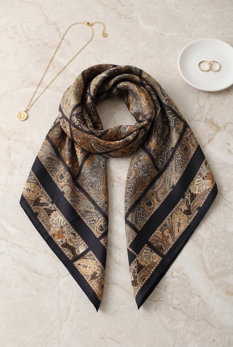 Geometrik Çerçeveli Rayon Eşarp -Taba