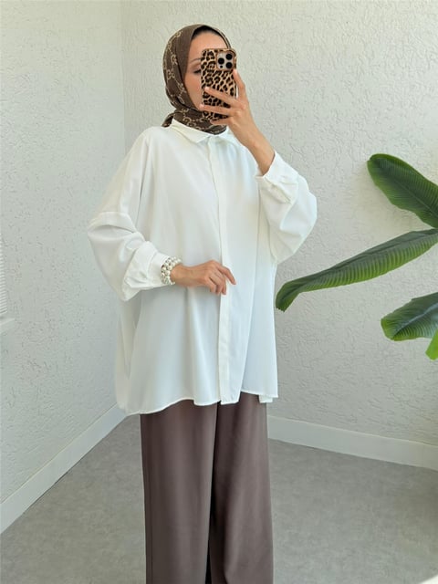 Gizli Düğmeli Salaş Arkası Uzun Gömlek -Beyaz-Gömlek-338-10682-R02