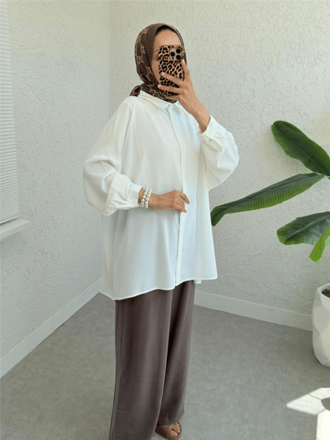 Gizli Düğmeli Salaş Arkası Uzun Gömlek -Beyaz-Gömlek-338-10682-R02