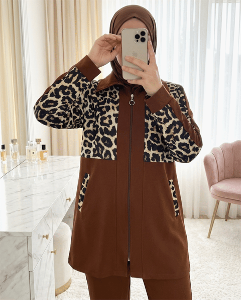 Takım-Gömlek Yaka Boydan Fermuarlı Pantolonlu Takım   -Taba-349-6075-R12