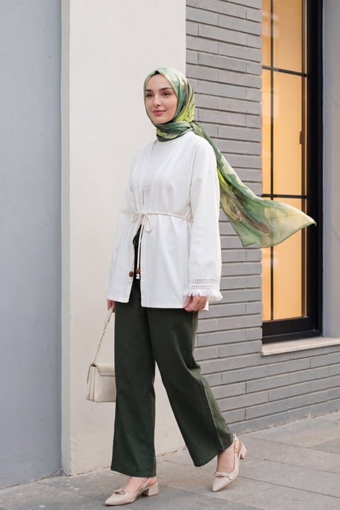 Kolları Püsküllü Beli Kemerli Keten Kimono -Ekru