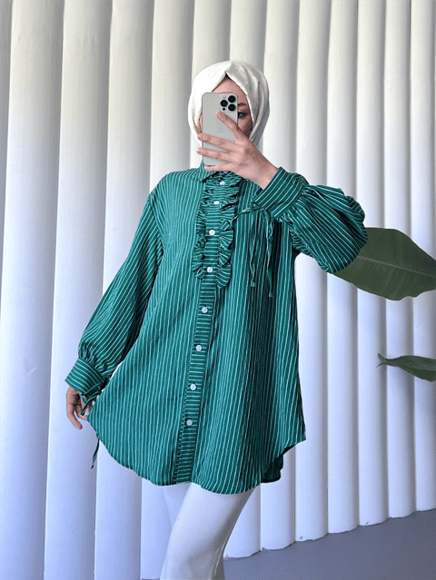 Kolu Bağcıklı Önü Fırfırlı Çizgili Gömlek Tunik -Zümrüt-Fırfırlı Tunik-347-3333-R17