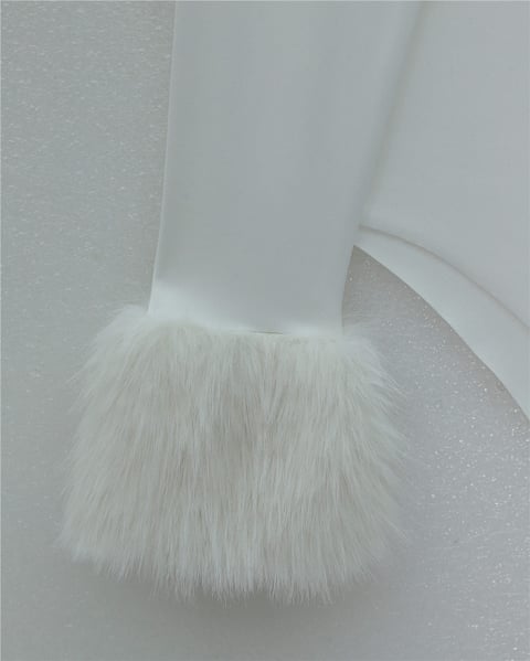 Kolu Kürklü Yarım Boğazlı Çıtçıtlı Zıbın Bluz -Beyaz-Bluz-253-13103-R02