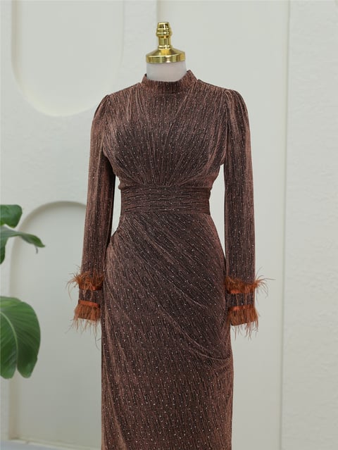 Kolu Tüylü Önü Çift Kuyruklu Abiye -Kahve-Abiye-316-4696-R15