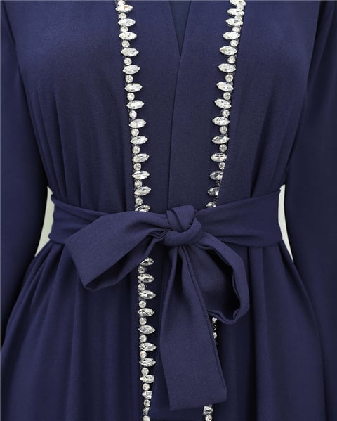 Kolu Tüylü Sıralı Taş Detaylı Kemerli Abaya  -Laci-Abaya-316-4848-R03