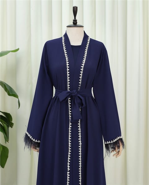 Kolu Tüylü Sıralı Taş Detaylı Kemerli Abaya  -Laci-Abaya-316-4848-R03
