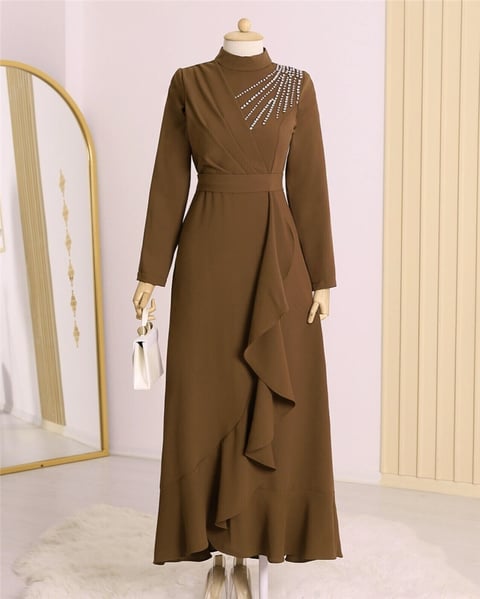 فستان سهرة بأحجار على الكتف وكشكشة من الأمام ودانتيل على الخصر - بني-Krep Abiye-316-4294-R15