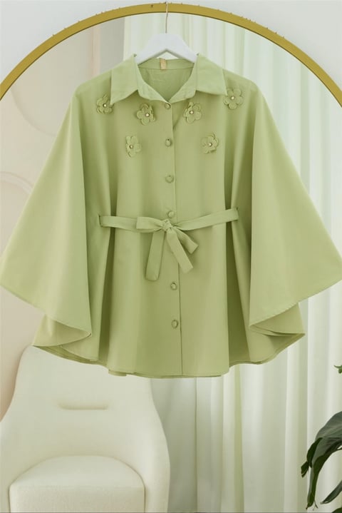 Önü Çiçek Detaylı Beli Bağcıklı Düğmeli Panço -Çağla Y.-Tunik-398-1048-R70