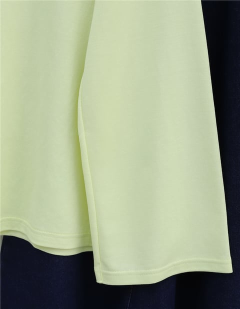 Önü Çiçek Nakışlı Yuvarlak Yaka Salaş Penye Tunik  -Açık Sarı-Tunik-253-13137-R75