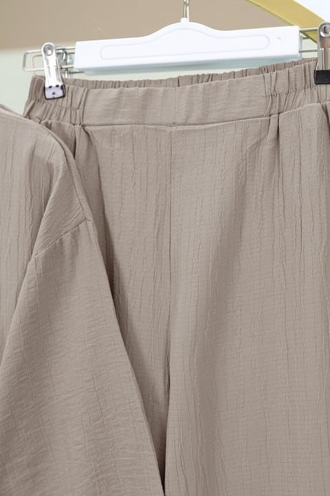 Önü Çift Bağcıklı Pantolonlu Krınkıl Takım  -Vizon-Takım-349-6021-R23