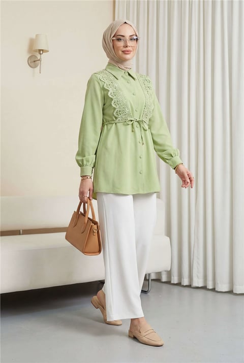 Önü Dantelli Bağlama Detaylı Düğmeli Poplin Gömlek -Çağla Y.-Gömlek-398-11062-R70