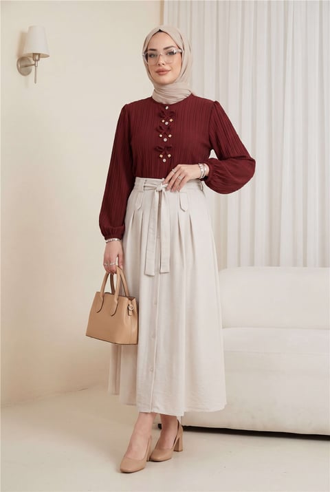 Önü Fiyonk Detaylı Düğmeli Kolu Lastikli Bluz   -Bordo-Bluz-398-1043-R04