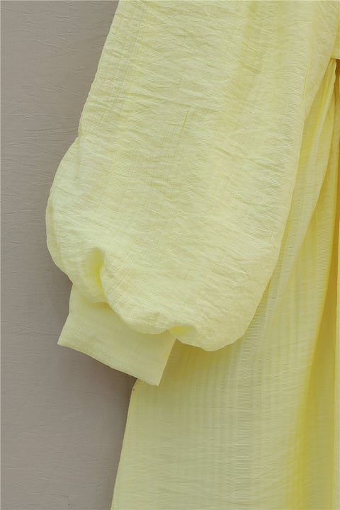 Organze Bebe Yaka Taş Düğmeli Krinkıl Elbise -Sarı-Elbise-353-265-R22