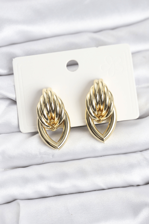 Pirinç Gold Renk Sarmal Damla Model Vintage Kadın Küpe