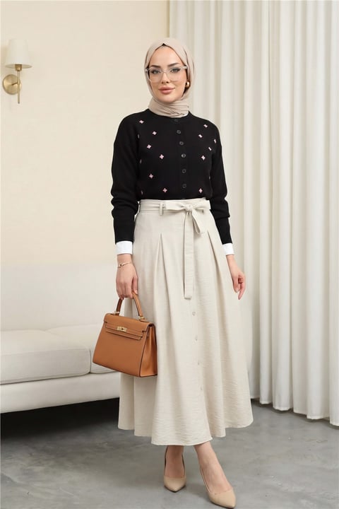 Serpme Çiçek Nakışlı Düğmeli Oversize Triko Hırka -Siyah-Hırka-109-9794-R01