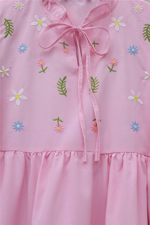V Yaka Bağlamalı Yakası Fırfırlı Çiçek Nakışlı Poplin Tunik -Pembe-Tunik-349-8051-R20