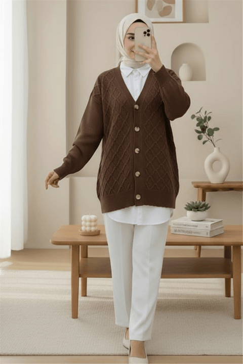 V Yaka Büyük Düğmeli Desenli Triko Hırka -Kahve-Hırka-109-10043-R15