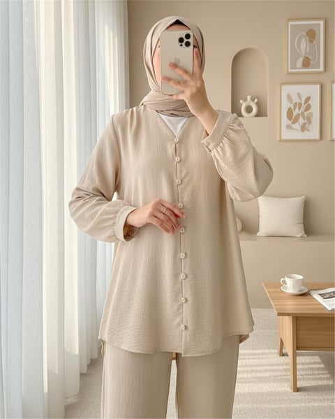 V Yaka Düğmeli Pantolonlu Ayrobin Takım -Bej-Takım-349-7045-R56