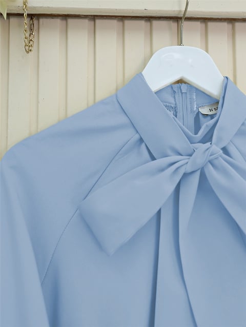 Yakası Bağcıklı Kolları ve Eteği Pliseli Tunik -Bebe Mavi-Tunik-223-3041-R32
