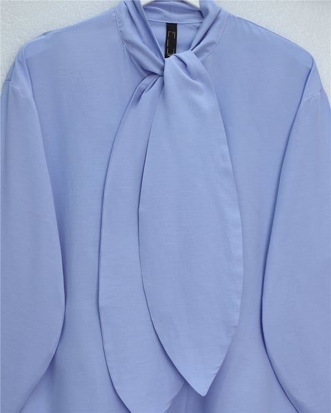 Gömlek-Yakası Bağlamalı Düğmeli Oversize Gömlek -Bebe Mavi-120-1637-R32