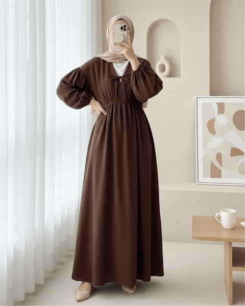 Yakası Bağlamalı Kolu Ve Beli Lastikli Müslin Elbise    -Kahve-Elbise-346-3071-R15