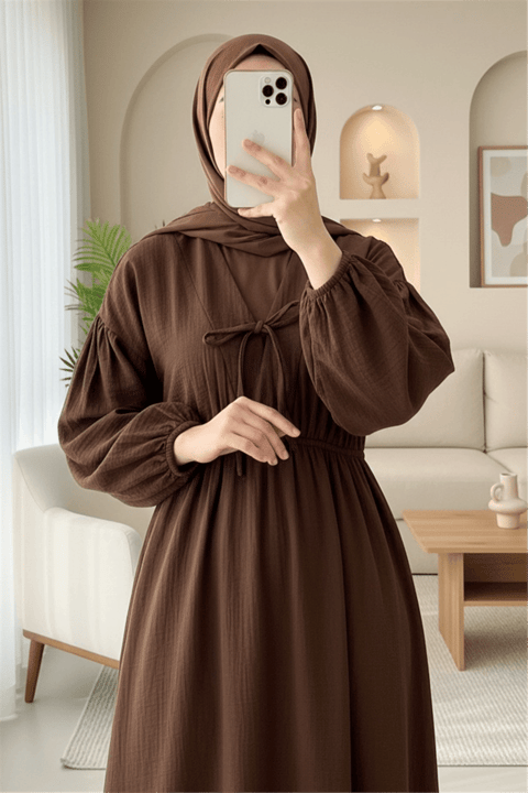 Yakası Bağlamalı Kolu Ve Beli Lastikli Müslin Elbise    -Kahve-Elbise-346-3071-R15
