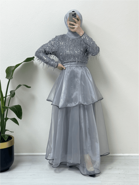 فستان سهرة من التول مزين بالترتر مع ياقة مطاطية وحزام - رمادي-Tül Abiye-386-1091-R11