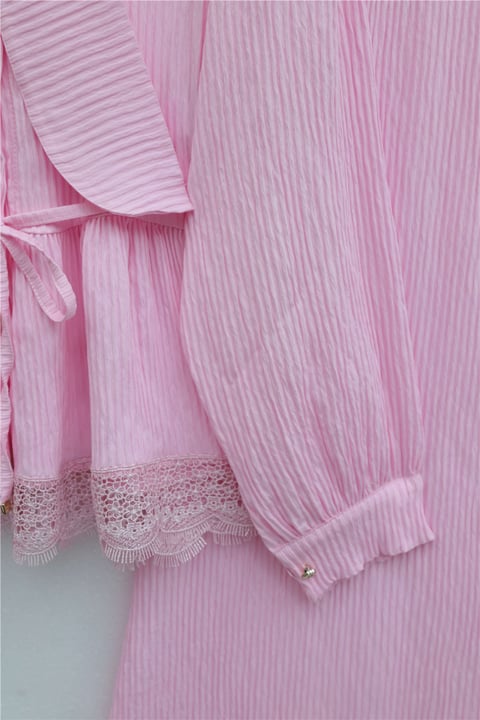 Yakası Ve Beli Bağlamalı Eteği Dantelli Pliseli Krep Takım  -Pembe-Takım-398-22032-R20