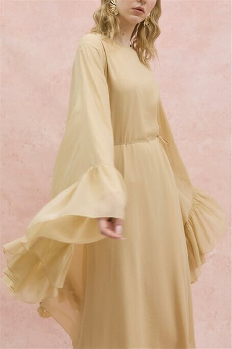 Yanı Fırfırlı Asimetrik Kesim Bağcıklı İçlikli Şifon Elbise Abaya Takım  -Bej-Elbise-114-1422-R56