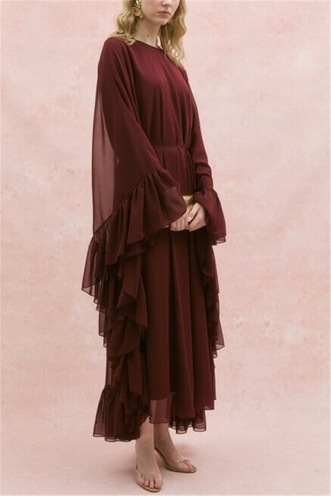 Yanı Fırfırlı Asimetrik Kesim Bağcıklı İçlikli Şifon Elbise Abaya Takım  -Bordo-Elbise-114-1422-R04