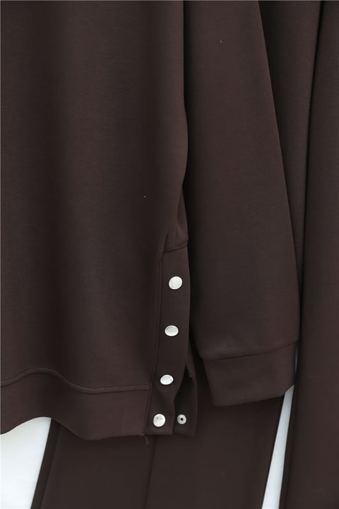 Yanları Çıtçıtlı Çimalı Pantolonlu Oyşo Takım  -K. Kahve-Takım-436-10060-R54