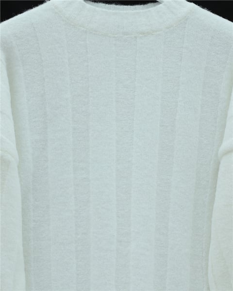 Yarım Boğazlı Şerit Desenli Yumoş Triko Kazak -Beyaz-Kazak-109-0953-R02