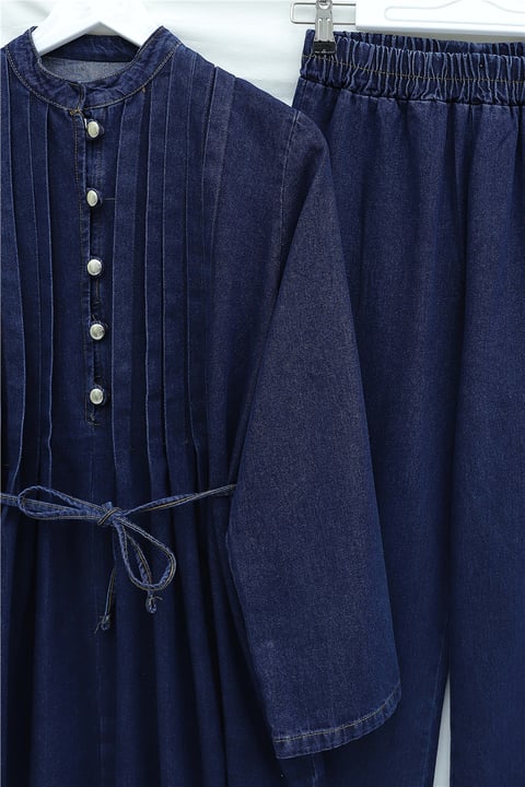 Yarım Düğmeli Önü Pliseli Beli Bağlamalı Pantolonlu Kot Takım   -Laci-Takım-349-202507-R03