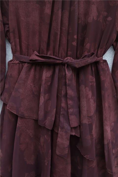 Yoryo Desenli Eteği Katlı Beli Bağcıklı Astarlı Şifon Elbise -Bordo-Elbise-114-5152-R04