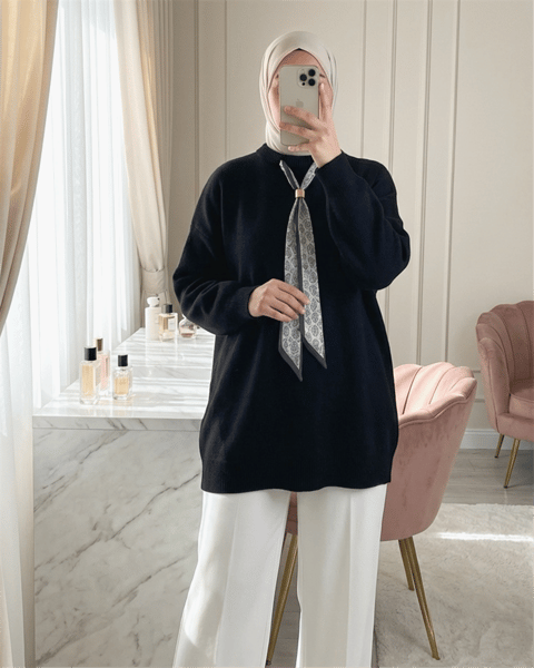 Yuvarlak Yaka Fularlı Salaş Triko Tunik    -Siyah-Kazak-109-9776-R01