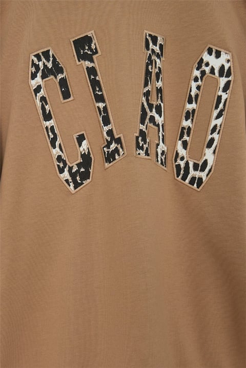 Yuvarlak Yaka Önü Nakışlı Sweat -Vizon-Sweatshirt-362-4396-R23