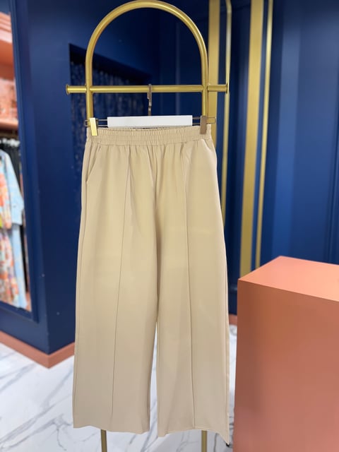Önü Dikişli Krep Bilek Pantolon Bej