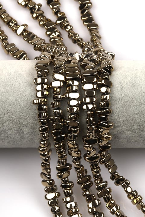 Açık Gold Renkli Hematit Dizi 4 x 8 mm Kırık Model Kesim