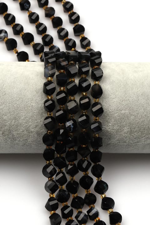 Akik Doğal Taş Dizi 6 x 8 mm Burgu Kesim