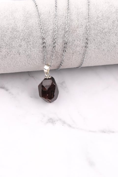 Garnet - Lal Doğal Taş Kolye