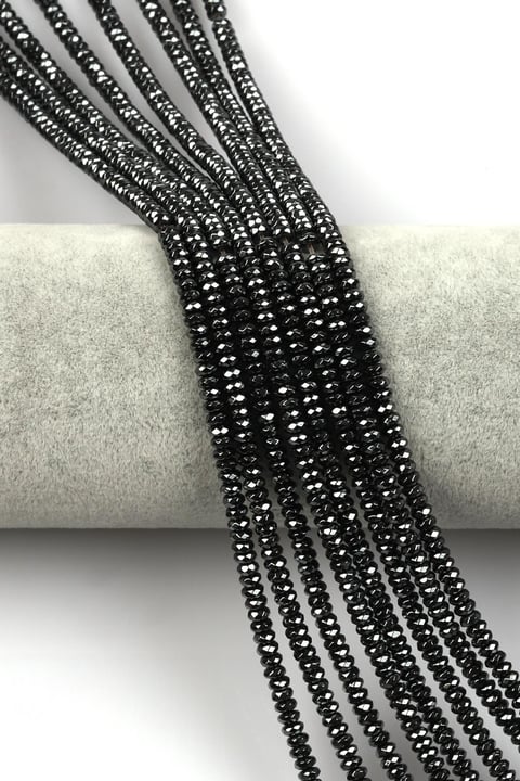 Hematit Dizi 2 x 4 mm Fasetli Rondel Kesim