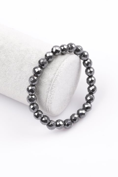 Hematit Doğal Taş Bileklik 8 mm Fasetli Küre Kesim