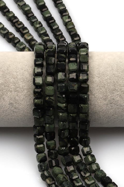 Kanbaba Jasper Doğal Taş Dizi 6 mm Küp Kesim - DZ-1154