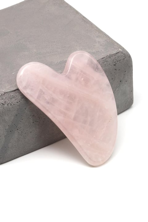 Pembe Kuvars Doğal Taş Gua Sha Yüz Masaj Taşı