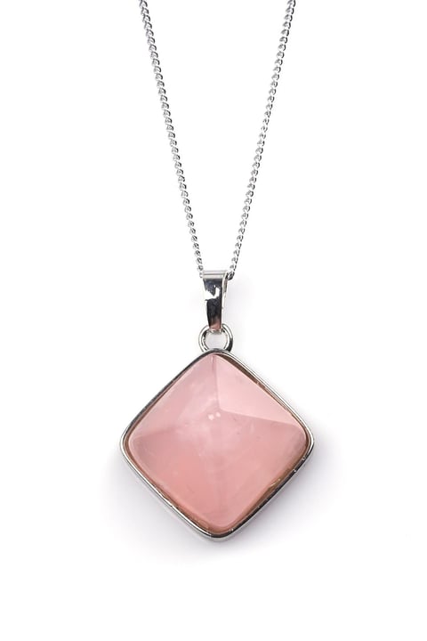 Pembe Kuvars Doğal Taş Piramit Model Kolye