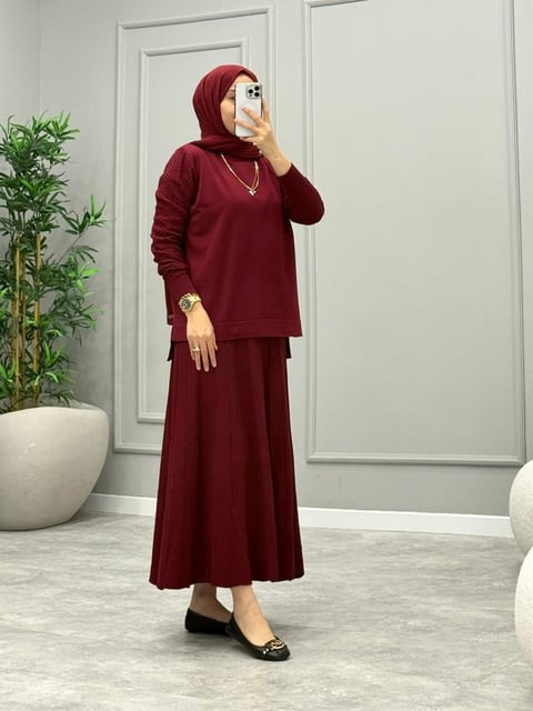 LARİN ETEKLİ TAKIM