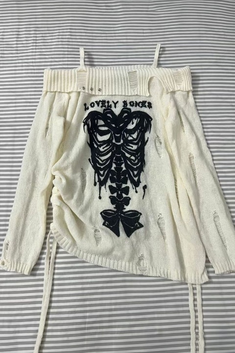 Beyaz Lovely Bones Gotik Y2K Uzun Kollu Off Shoulder