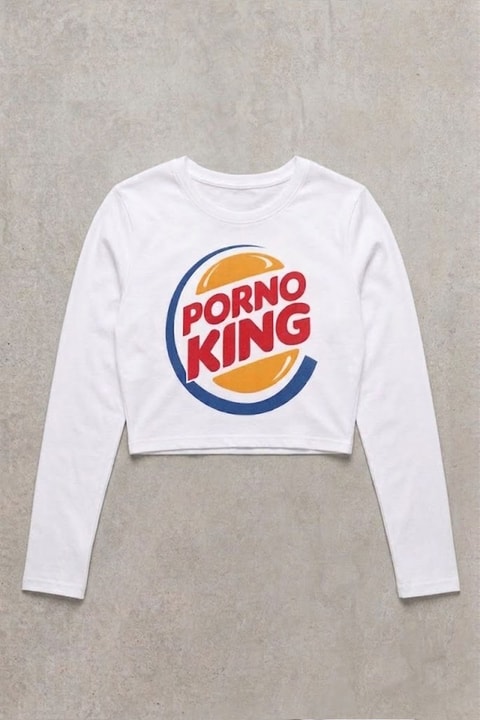 Beyaz Porno Kink Y2K Uzun Kollu Crop